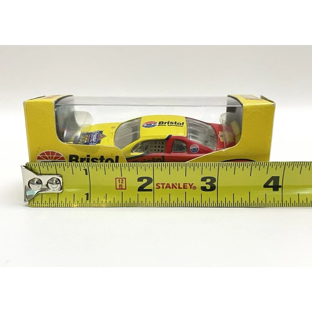 IC1145/1146  ACTION 1/64 HTF BRISTOL GOODY'S‎ HEADACHE POWDER 500 PROGRAM CAR